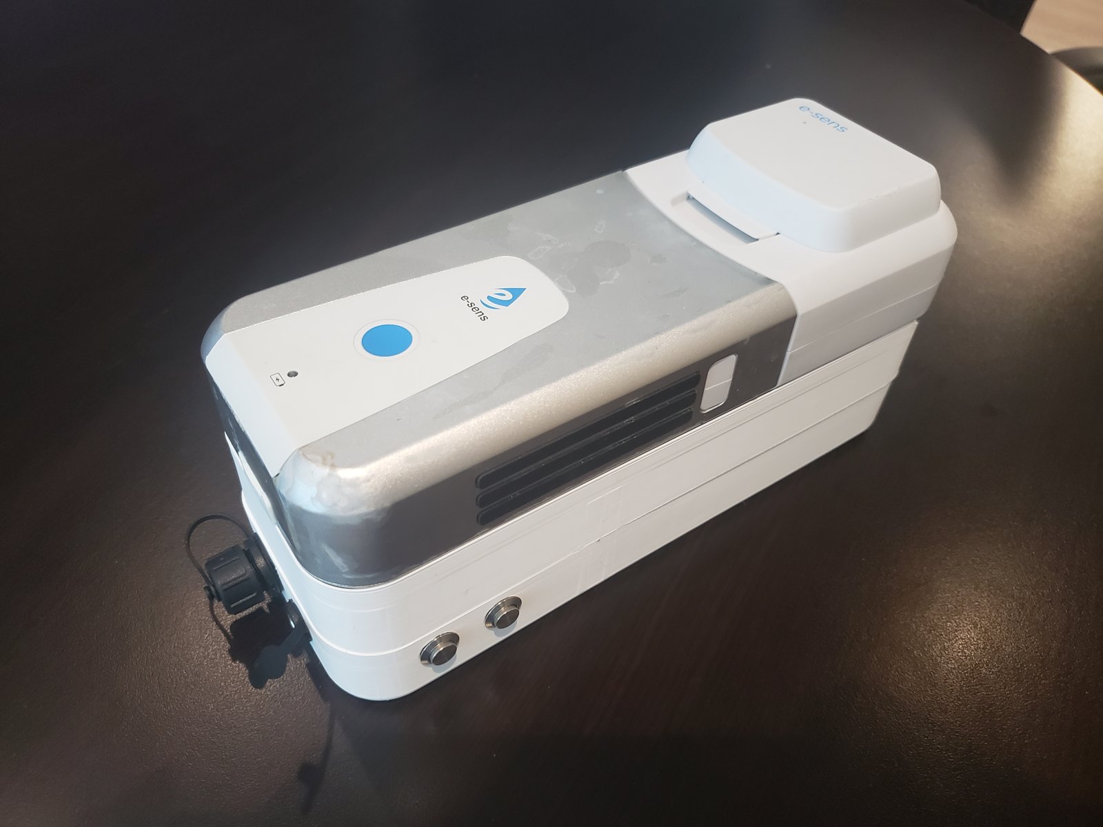 e-sens industrial self-automated unit with inlet and outlet fittings
